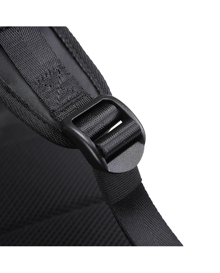 Plecak podróżny kabinowy do samolotu 28L Bange czarny