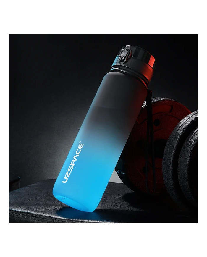 Butelka na wodę Colorfull Gradient 500 ml czarno-niebieska