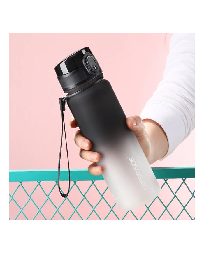 Butelka na wodę Colorfull Gradient 500 ml czarno-biała